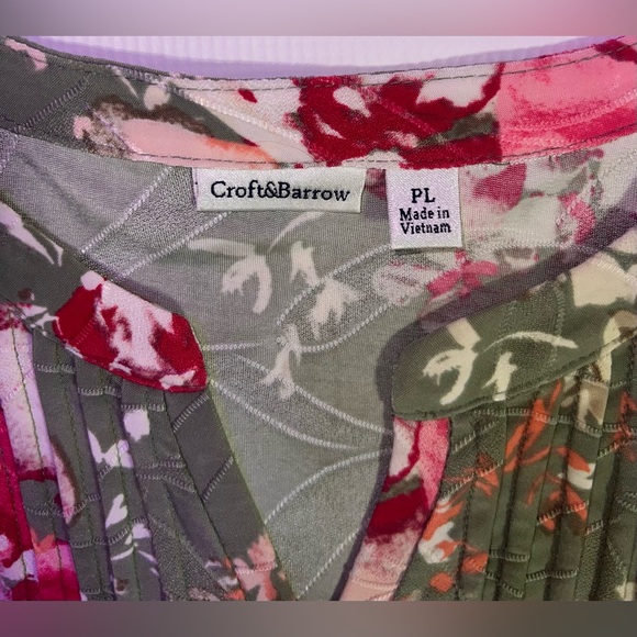 Croft & Barrow Blouse - NWT - Picture 2 of 7